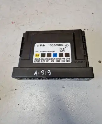 Opel Zafira C Comfort/convenience module 13586588 87558B231030CC