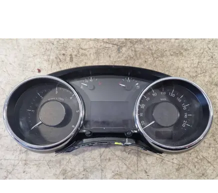 Speedometer (instrument cluster)
