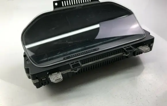 Volvo XC60 Speedometer (instrument cluster) P32311252AA G984