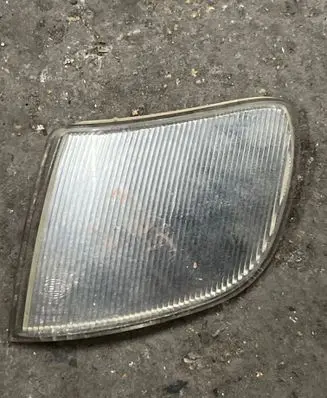 Volkswagen PASSAT B5 Front reflector 3A0941067