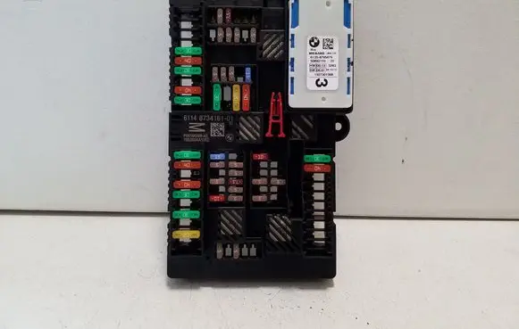 BMW 3 G20 G21 Fuse module 61148734161 8734161 61358795479