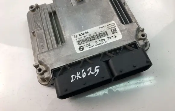 BMW X1 E84 Engine control unit/module 8580307