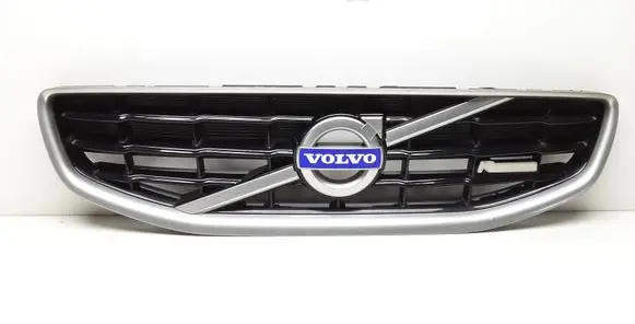 Volvo S60 Front bumper upper radiator grill 31333692 31333690