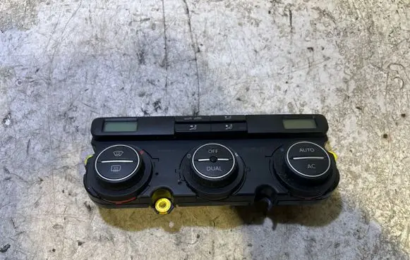 Volkswagen Caddy Climate control unit 1K0907044CT 5HB01010600 SW1213