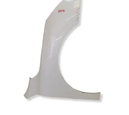 Peugeot 508 Fender B2630
