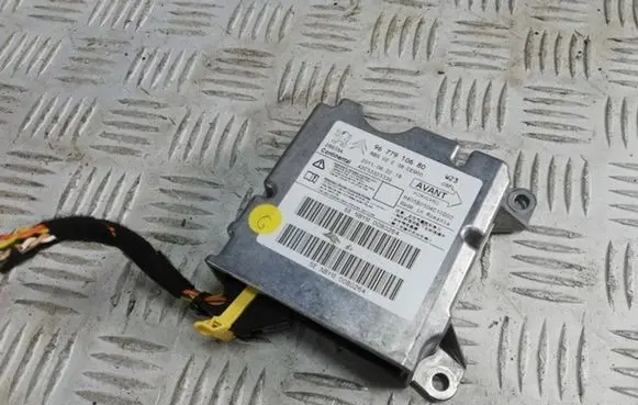 Peugeot 508 Airbag control unit/module 9677910680 A2C53323336 H405S0504C10D02
