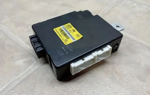 KIA Sorento Other control units/modules 954003E110
