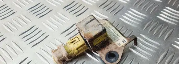 Subaru Forester SF Airbag deployment crash/impact sensor 98231FC000
