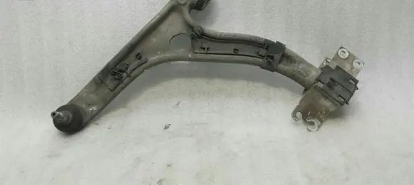 Mercedes-Benz GLA W156 Front control arm A1563300500