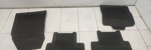 Peugeot 308 Car floor mat set