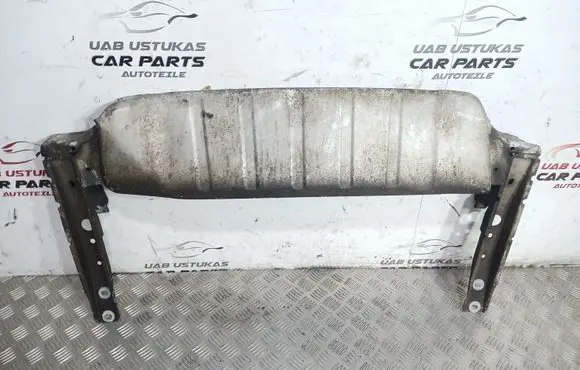 Front bumper skid plate/under tray