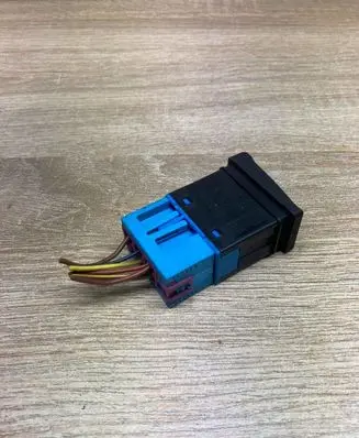 Audi A6 S6 C4 4A Headlight level height control switch 4A0941301 WithPlug