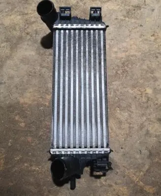 Ford Focus Intercooler radiator CV619L440VC
