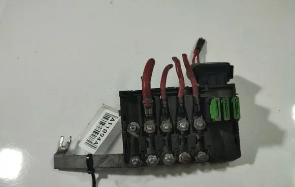 Volkswagen Golf IV Fuse box set 