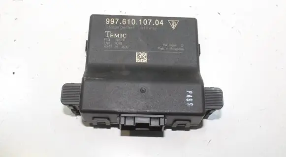 Porsche Boxster 987 Gateway control module 99761010704