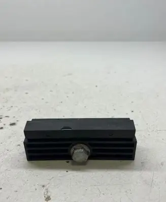 Battery bracket