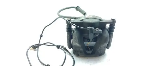 Mercedes-Benz A W176 Front brake caliper A24602