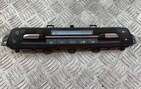 Toyota Proace Climate control unit 98081728ZD