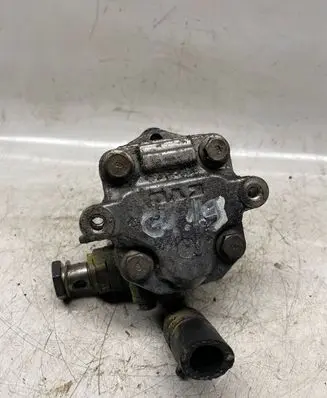 Volkswagen Golf IV Power steering pump