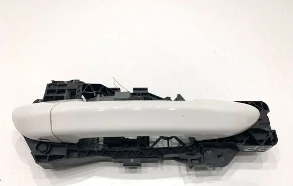 Volkswagen PASSAT CC Front door exterior handle 3C8839886