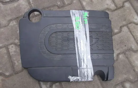 Mini Cooper Countryman R60 Engine cover (trim) oslonasilnika