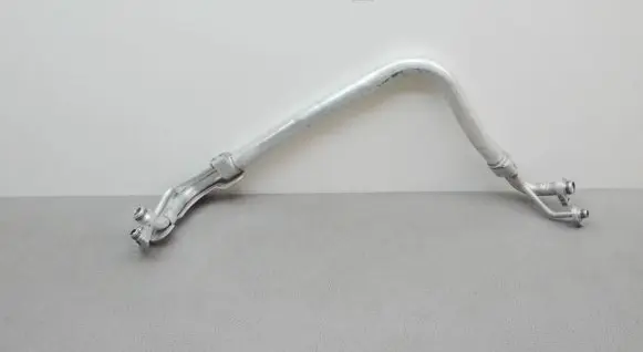 Volkswagen Touran III Air conditioning (A/C) pipe/hose 5QB816738A