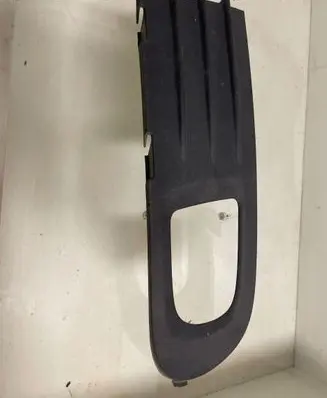 Volvo V50 Front bumper lower grill 30655885