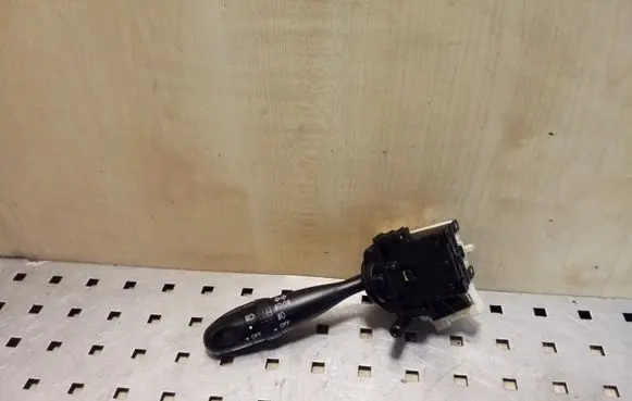 Toyota Corolla E120 E130 Indicator stalk 173681