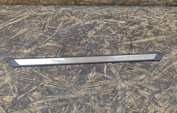 Alfa Romeo Stelvio Front sill trim cover