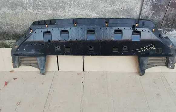 Peugeot Rifter Front bumper skid plate/under tray 9816809580 9816809680