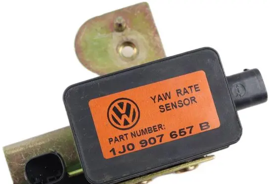 Volkswagen Golf IV ESP acceleration yaw rate sensor 1J0907657B 1J0907651A