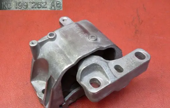 Volkswagen Golf V Engine mount bracket 1K0199262AB