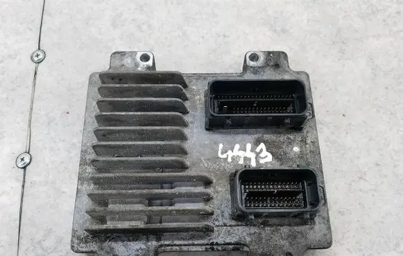 Opel Astra J Engine control unit/module ECU 1264721212642927