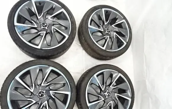 R18 alloy rim