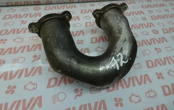 Mitsubishi Canter Air intake hose/pipe 504330669
