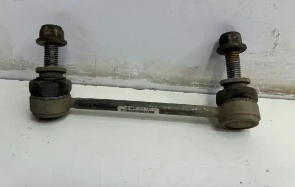 Land Rover Discovery 5 Rear anti-roll bar/stabilizer link CPLA5D498AC