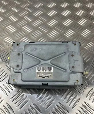 Lexus LS 430 Suspension control unit/module 8929350110