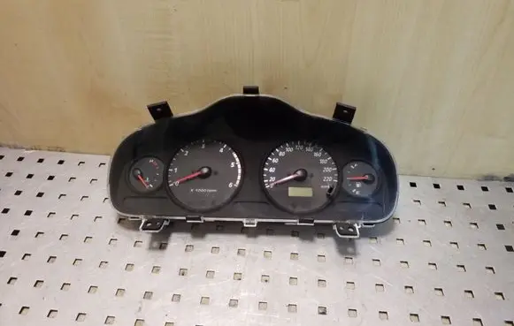 Hyundai Santa Fe Speedometer (instrument cluster) 9400326520