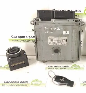 Mercedes-Benz R W251 Engine control unit/module A6421509526 6421509526