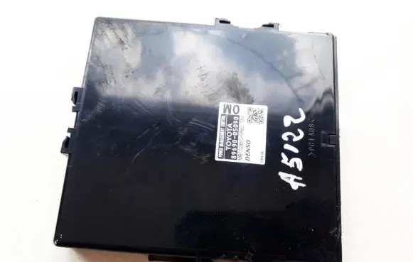 Toyota Avensis T270 Other control units/modules 8969005090 89690-05090