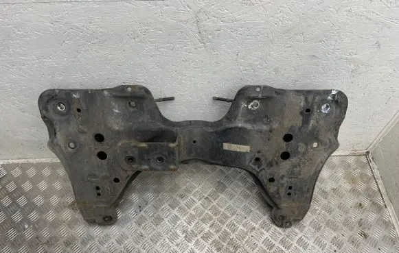Opel Corsa D Front subframe