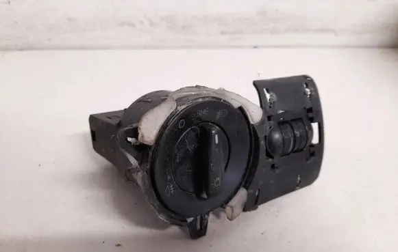 Volkswagen PASSAT B5 Light switch 13249700 132497-00