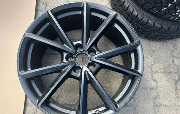 Audi Q5 SQ5 R20 alloy rim 