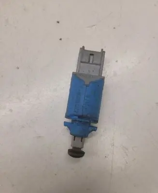 Clutch pedal sensor