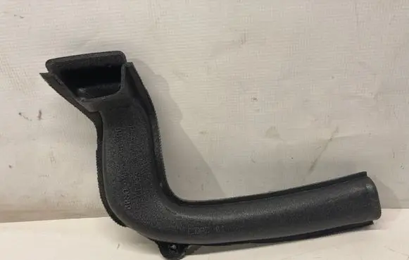 Peugeot 3008 II Air micro filter air duct channel part 9820535780