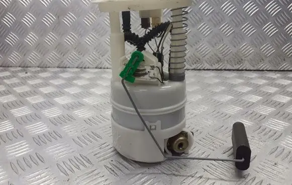 Renault Modus Mechanical fuel pump 
