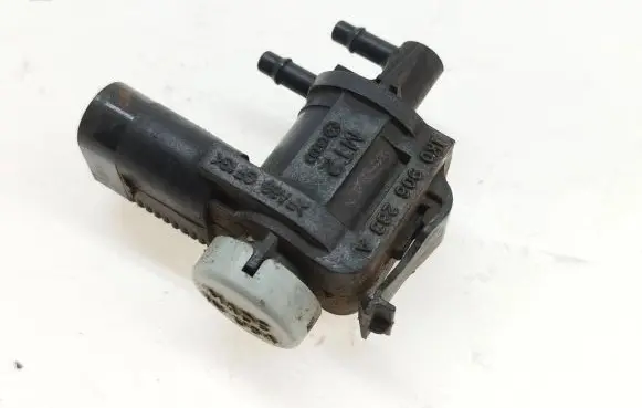 Audi A4 S4 B8 8K Turbo solenoid valve 1K0906283A