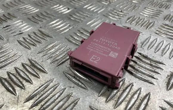 Toyota RAV 4 (XA50) Gateway control module 8911112040 A2C98845909 459DA10761936904