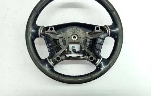 Mitsubishi Pajero Steering wheel 1037982