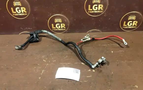 Volkswagen Touran I Wires (starter motor) 